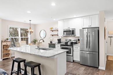 Move In Ready | Fully Furnished | Great Investment | 2nd Floor on Members Club At St. James Plantation in North Carolina - for sale on GolfHomes.com, golf home, golf lot