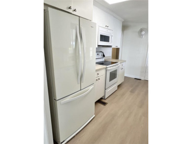 Discerning buyers who want value! Don't miss this 2 bed/2 bath on Mangrove Bay Golf Course in Florida - for sale on GolfHomes.com, golf home, golf lot