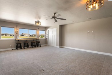 MLS# 284409 Welcome to 2760 Grayhawk Loop, Richland. This on Horn Rapids Golf Club in Washington - for sale on GolfHomes.com, golf home, golf lot