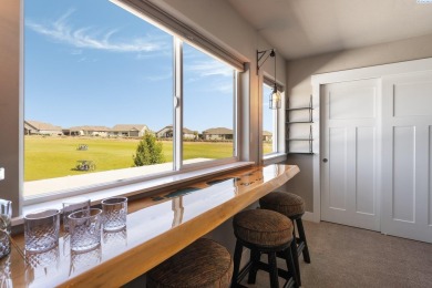 MLS# 284409 Welcome to 2760 Grayhawk Loop, Richland. This on Horn Rapids Golf Club in Washington - for sale on GolfHomes.com, golf home, golf lot