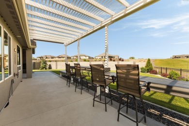 MLS# 284409 Welcome to 2760 Grayhawk Loop, Richland. This on Horn Rapids Golf Club in Washington - for sale on GolfHomes.com, golf home, golf lot
