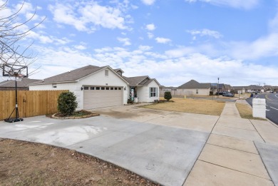 WOW!!! This 4 bedroom, 2 bathroom home on a DOUBLE lot in the on Greystone Country Club in Arkansas - for sale on GolfHomes.com, golf home, golf lot