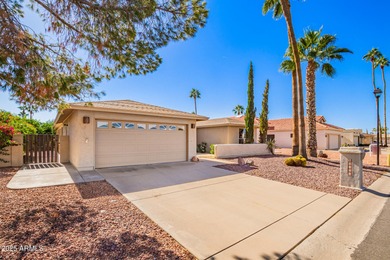Discover the charm of active adult living in the beautiful on Cottonwood Country Club in Arizona - for sale on GolfHomes.com, golf home, golf lot