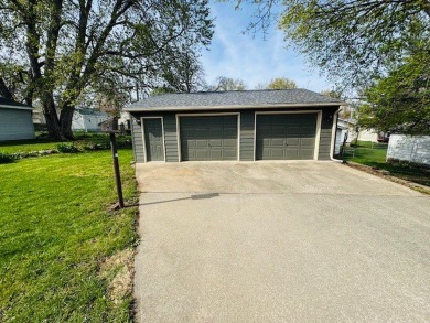 Welcome to this quality built & charming Southwest DSM home on A H Blank Municipal Course in Iowa - for sale on GolfHomes.com, golf home, golf lot