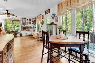 Adorable Hideaway Bungalow Retreat. Welcome to this charming on Hide-A-Way Lake Golf Course in Texas - for sale on GolfHomes.com, golf home, golf lot