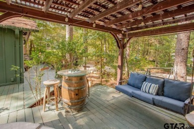 Adorable Hideaway Bungalow Retreat. Welcome to this charming on Hide-A-Way Lake Golf Course in Texas - for sale on GolfHomes.com, golf home, golf lot