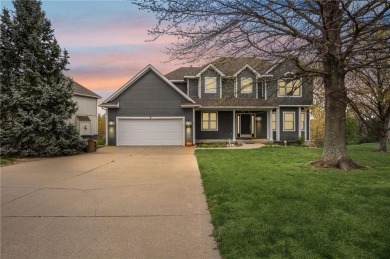 This well-maintained 4-bedroom, 3.5-bathroom home is located in on Bellevue Golf and Country Club in Kansas - for sale on GolfHomes.com, golf home, golf lot