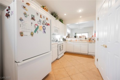 Charming single-story home in the heart of desirable Henderson! on Desert Willow Golf Course in Nevada - for sale on GolfHomes.com, golf home, golf lot