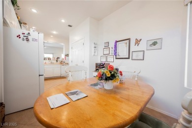 Charming single-story home in the heart of desirable Henderson! on Desert Willow Golf Course in Nevada - for sale on GolfHomes.com, golf home, golf lot