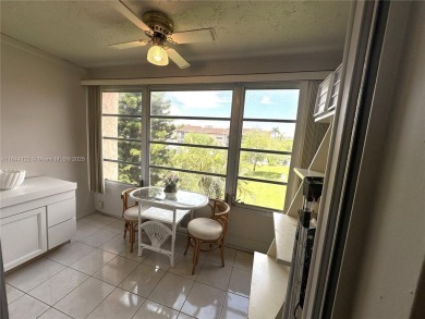 Beautiful one bedroom one bathroom condo in active 55+ community on Sunrise Lakes Phase III in Florida - for sale on GolfHomes.com, golf home, golf lot
