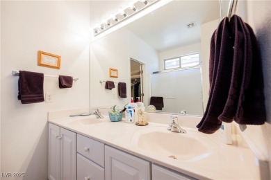 Charming single-story home in the heart of desirable Henderson! on Desert Willow Golf Course in Nevada - for sale on GolfHomes.com, golf home, golf lot