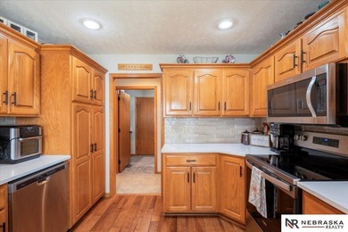 Tim Povich, M: , timpovich,   - Welcome to this turnkey gem on Eagle Hills Golf Course in Nebraska - for sale on GolfHomes.com, golf home, golf lot