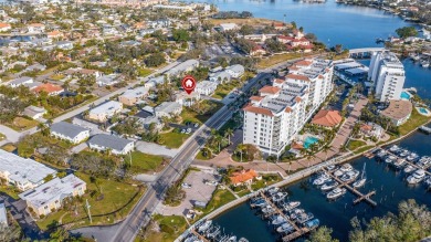 Location, location, location! This charming 2-bedroom on The Renaisssance Vinoy Golf Club in Florida - for sale on GolfHomes.com, golf home, golf lot
