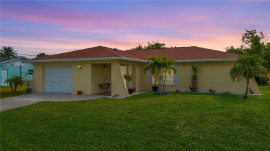 Location, Location, LOCATION! Brimming with coastal charm, this on Oyster Creek Golf Club in Florida - for sale on GolfHomes.com, golf home, golf lot