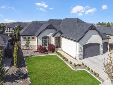 Don't miss this gorgeous home in Spurwing Heights-The Ridge on SpurWing Country Club in Idaho - for sale on GolfHomes.com, golf home, golf lot