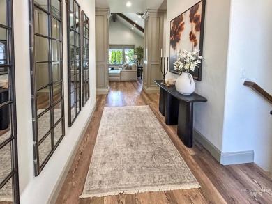 Don't miss this gorgeous home in Spurwing Heights-The Ridge on SpurWing Country Club in Idaho - for sale on GolfHomes.com, golf home, golf lot