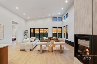 Downey Construction presents this stunning, modern custom-built on River Birch Golf Course in Idaho - for sale on GolfHomes.com, golf home, golf lot