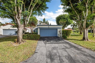 PRICE REDUCTION! Indian Springs, a beautiful 55+ community with on Indian Spring Golf and Country Club in Florida - for sale on GolfHomes.com, golf home, golf lot