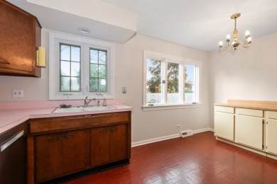 MULTIPLE OFFERS RECEIVED. HIGHEST AND BEST IS DUE MONDAY, June 2 on Coyote Run Golf Course in Illinois - for sale on GolfHomes.com, golf home, golf lot