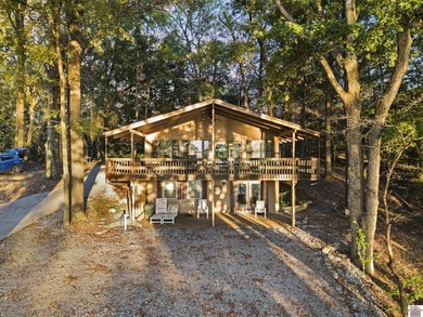 Cute Waterview Bungalow in Shawnee Hills (Blue Springs Area)! on Boots Randolph Golf Course in Kentucky - for sale on GolfHomes.com, golf home, golf lot