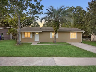 Introducing 198 Estancia St,A Fully-renovated,Solid Concrete on St. Augustine Shores Golf Club in Florida - for sale on GolfHomes.com, golf home, golf lot