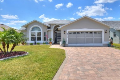Under contract-accepting backup offers. Step into your future in on Sandpiper Golf Club in Florida - for sale on GolfHomes.com, golf home, golf lot