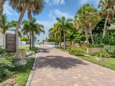 NEW PRICE. NO flooding during the recent storm activity. If your on Lake Venice Golf Club in Florida - for sale on GolfHomes.com, golf home, golf lot