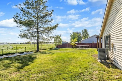 Charming tri-level home in a highly desired subdivision on on Indian Lakes Golf Course in Idaho - for sale on GolfHomes.com, golf home, golf lot