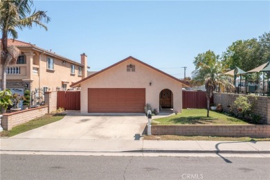 Welcome to a beautifully maintained single-level home nestled on on Mile Square Golf Course in California - for sale on GolfHomes.com, golf home, golf lot