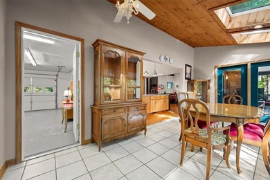 Welcome to 505 Long Reach Drive, a home that feels like it was on Keowee Key Golf and Country Club in South Carolina - for sale on GolfHomes.com, golf home, golf lot