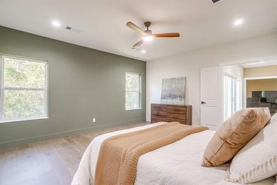 Stunningly remodeled mid-century modern in sought-after Ridglea on Ridglea Country Club in Texas - for sale on GolfHomes.com, golf home, golf lot