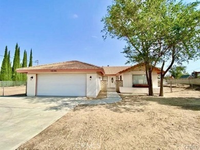 Welcome to the home you've been dreaming of! This charming on Hesperia Golf and Country Club in California - for sale on GolfHomes.com, golf home, golf lot