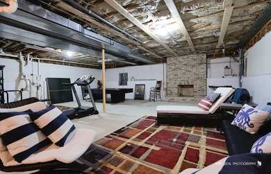 Classy, elegant, and in impeccable condition - this move-in on RedTail Golf Club in Illinois - for sale on GolfHomes.com, golf home, golf lot