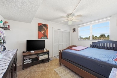 Rarely available 2-bedroom, 1-bath corner unit offering on Palm-Aire Country Club and Resort - The Oaks in Florida - for sale on GolfHomes.com, golf home, golf lot