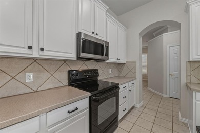 OPEN HOUSE 1-3 PM ON SUNDAY JANUARY 11 -- PANORAMIC VIEW OF on Heritage Ranch Golf and Country Club in Texas - for sale on GolfHomes.com, golf home, golf lot