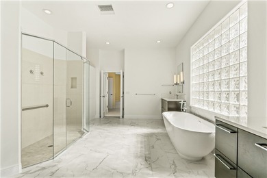 A QUALITY RENOVATION BY KMK BUILDERS. A reimagined on Oak Harbor Country Club in Florida - for sale on GolfHomes.com, golf home, golf lot