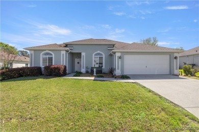 Welcome to this charming property in the community of Ocala on Ocala Palms Golf and Country Club in Florida - for sale on GolfHomes.com, golf home, golf lot