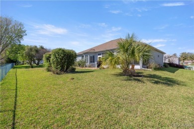 Welcome to this charming property in the community of Ocala on Ocala Palms Golf and Country Club in Florida - for sale on GolfHomes.com, golf home, golf lot