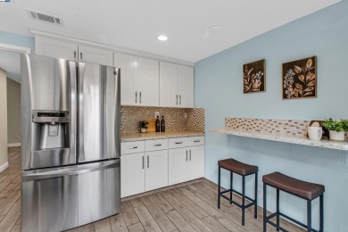 A wonderful blend of comfort and style!  This home has an on Santa Teresa Golf Club in California - for sale on GolfHomes.com, golf home, golf lot