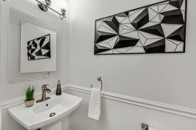 A wonderful blend of comfort and style!  This home has an on Santa Teresa Golf Club in California - for sale on GolfHomes.com, golf home, golf lot