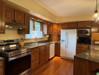 Let's take a look at 841 Country Club Dr. in Akron Iowa that's on Akron Golf Course in Iowa - for sale on GolfHomes.com, golf home, golf lot