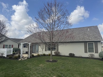 Beautiful Golf Course Living! 3 Beds/ 2 baths/ Open Floor plan on Lynx Golf Course in Ohio - for sale on GolfHomes.com, golf home, golf lot