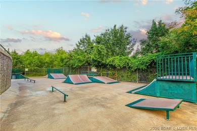 Don't miss this incredible opportunity to own a beautiful on Tan-Tar-A Golf Club in Missouri - for sale on GolfHomes.com, golf home, golf lot