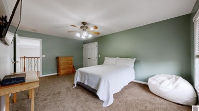 Gorgeous home in Lone Oak has a large fully fenced yard! Inside on Rolling Hills Country Club in Kentucky - for sale on GolfHomes.com, golf home, golf lot