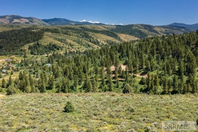 SO MANY POSSIBILITIES! This property has so much to offer...nice on Dempsey Ridge Golf Course in Idaho - for sale on GolfHomes.com, golf home, golf lot