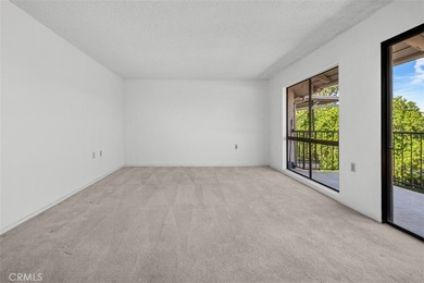 $31,000 PRICE REDUCTION! GREAT VALUE!  POPULAR Laguna Woods on Leisure Village Par 3 Golf Course in California - for sale on GolfHomes.com, golf home, golf lot