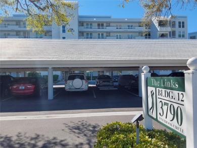 ?? TRY TO BEAT THIS PRICE--FULLY UPGRADED WITH HURRICANE WINDOWS on Pinebrook/Ironwood Golf Course in Florida - for sale on GolfHomes.com, golf home, golf lot