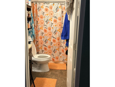 Look at this beautiful 3 bed 2.5 bath home in the Houston oaks on Houston Oaks Golf Course in Kentucky - for sale on GolfHomes.com, golf home, golf lot