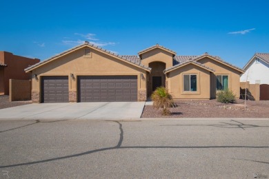 Stunning Semi-Custom Home Near Coyote Wash Golf Course - Your on The Links At Coyote Wash in Arizona - for sale on GolfHomes.com, golf home, golf lot