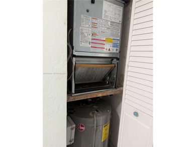 Updated 2-bed, 2-bath condo in a desirable Plantation community on Jacaranda Golf Club in Florida - for sale on GolfHomes.com, golf home, golf lot